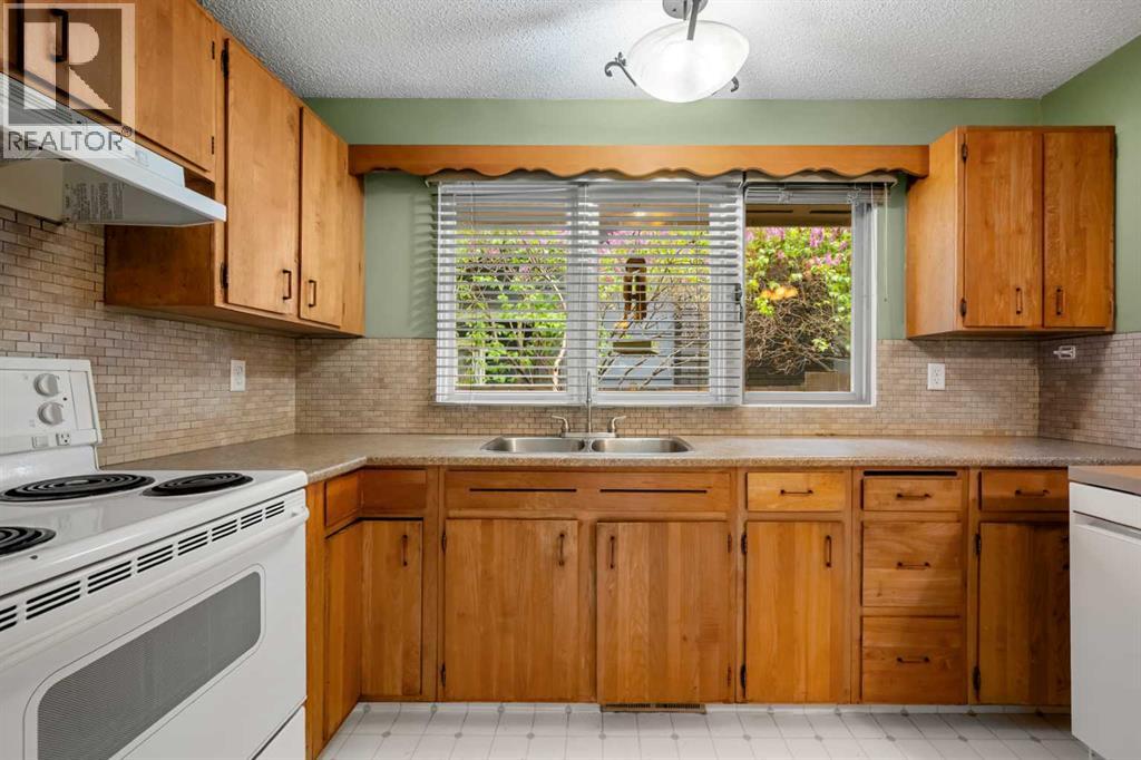 624 Willacy Drive SE - 11