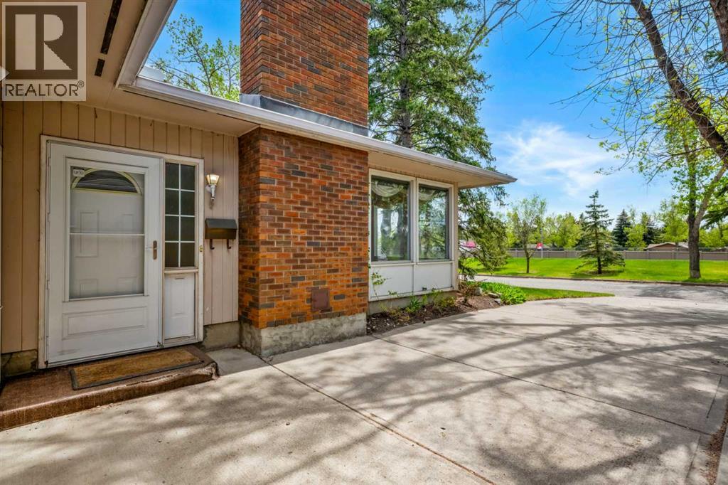 624 Willacy Drive SE - 4