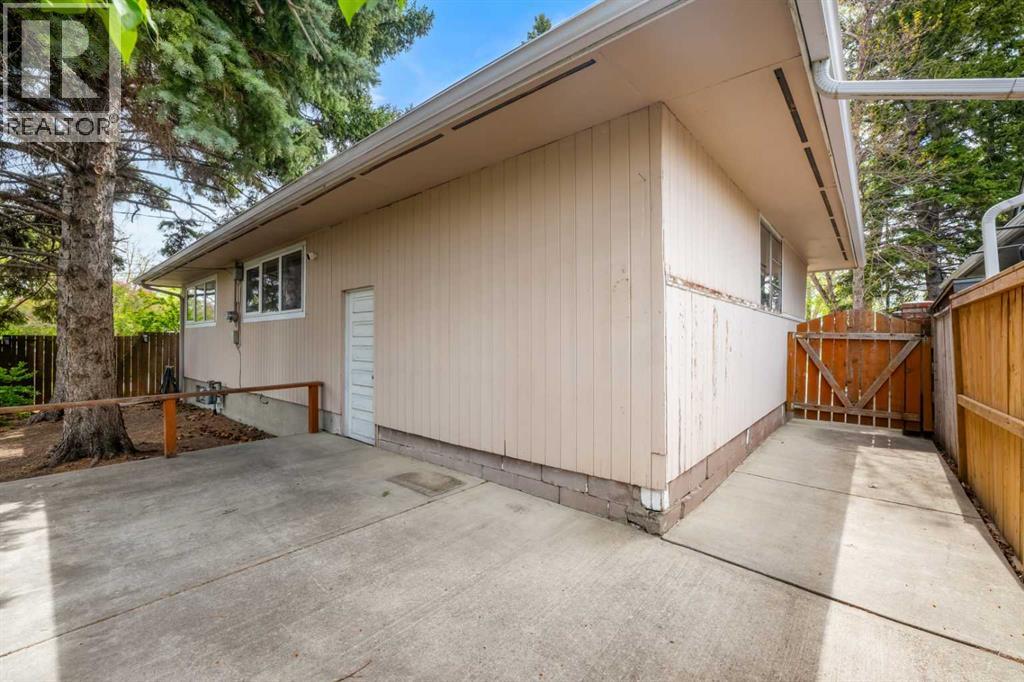 624 Willacy Drive SE - 34