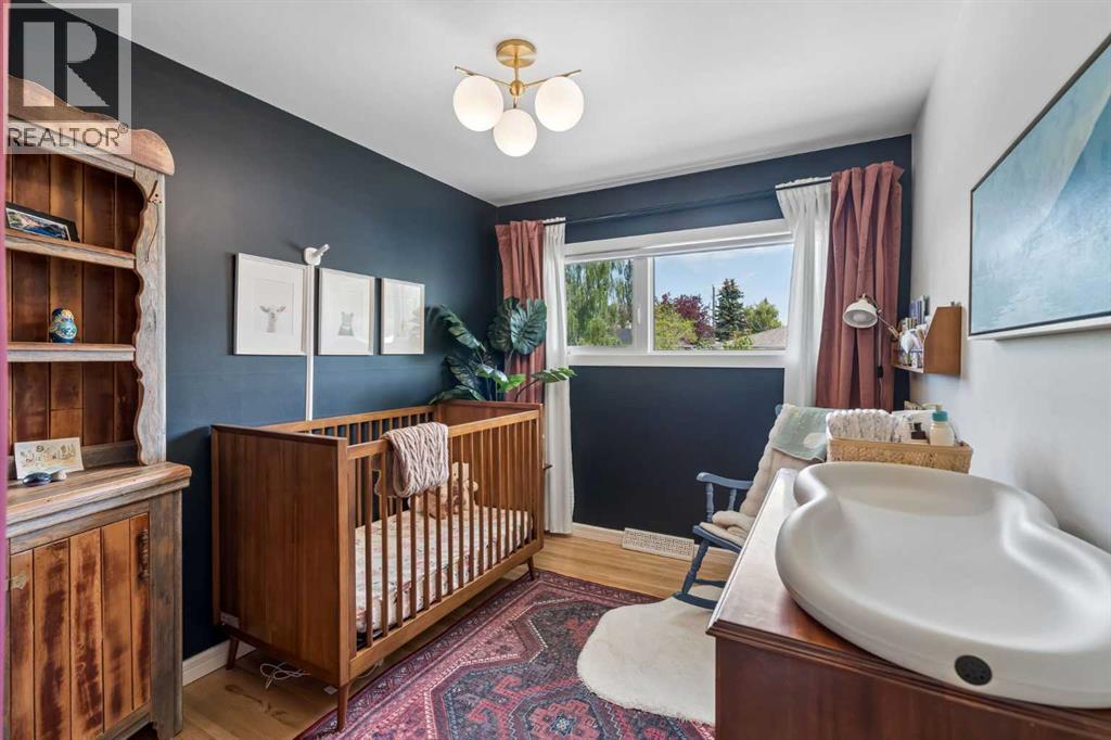 419 40 Street SW - 12