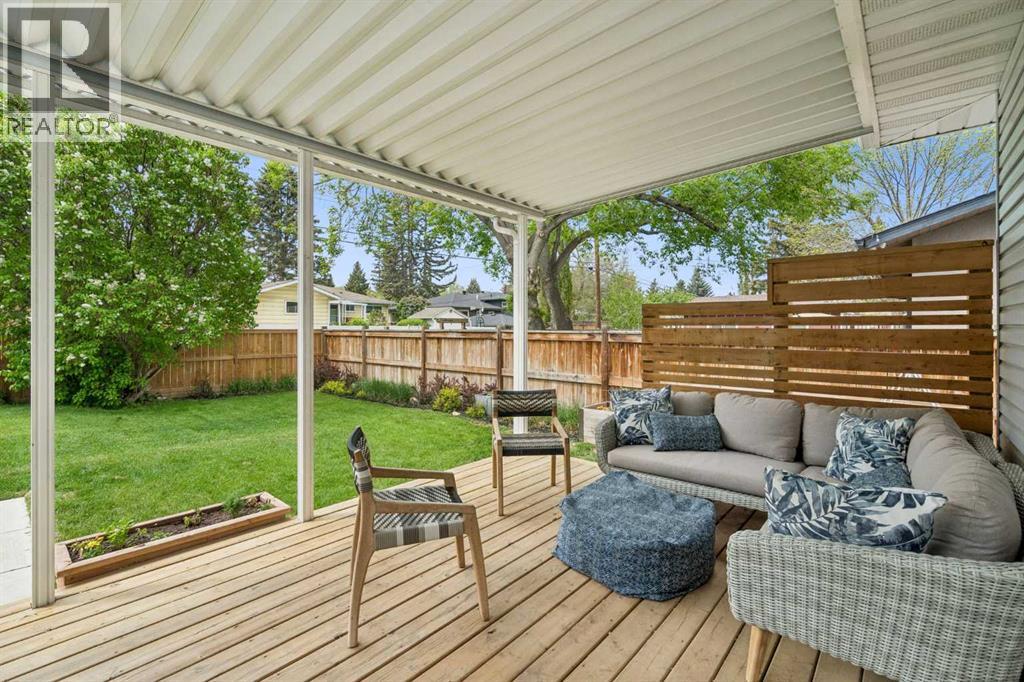 419 40 Street SW - 29