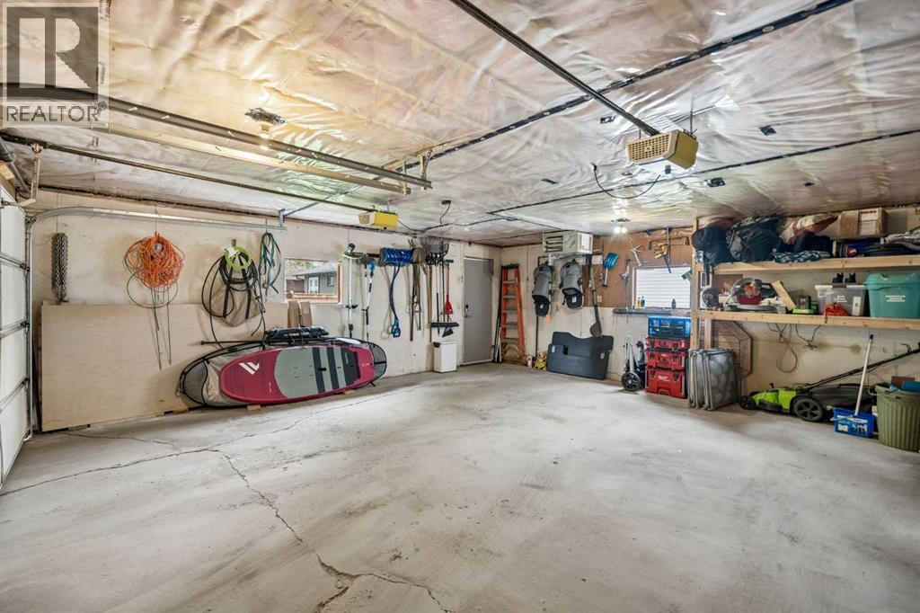 419 40 Street SW - 28