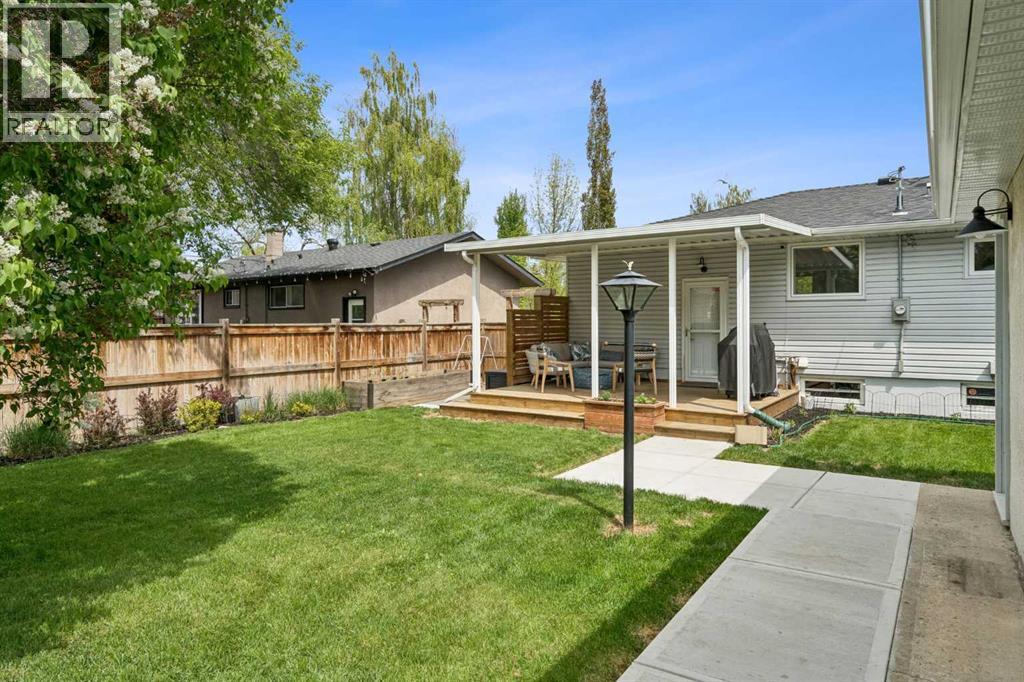 419 40 Street SW - 32