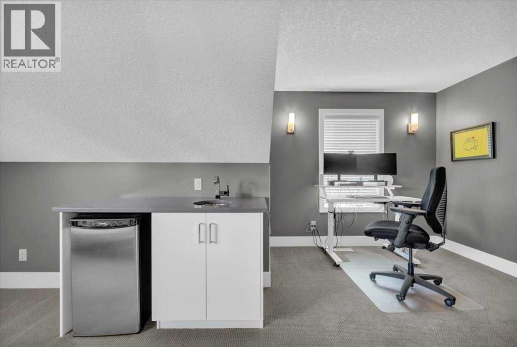 #2 3712 16 Street SW - 28