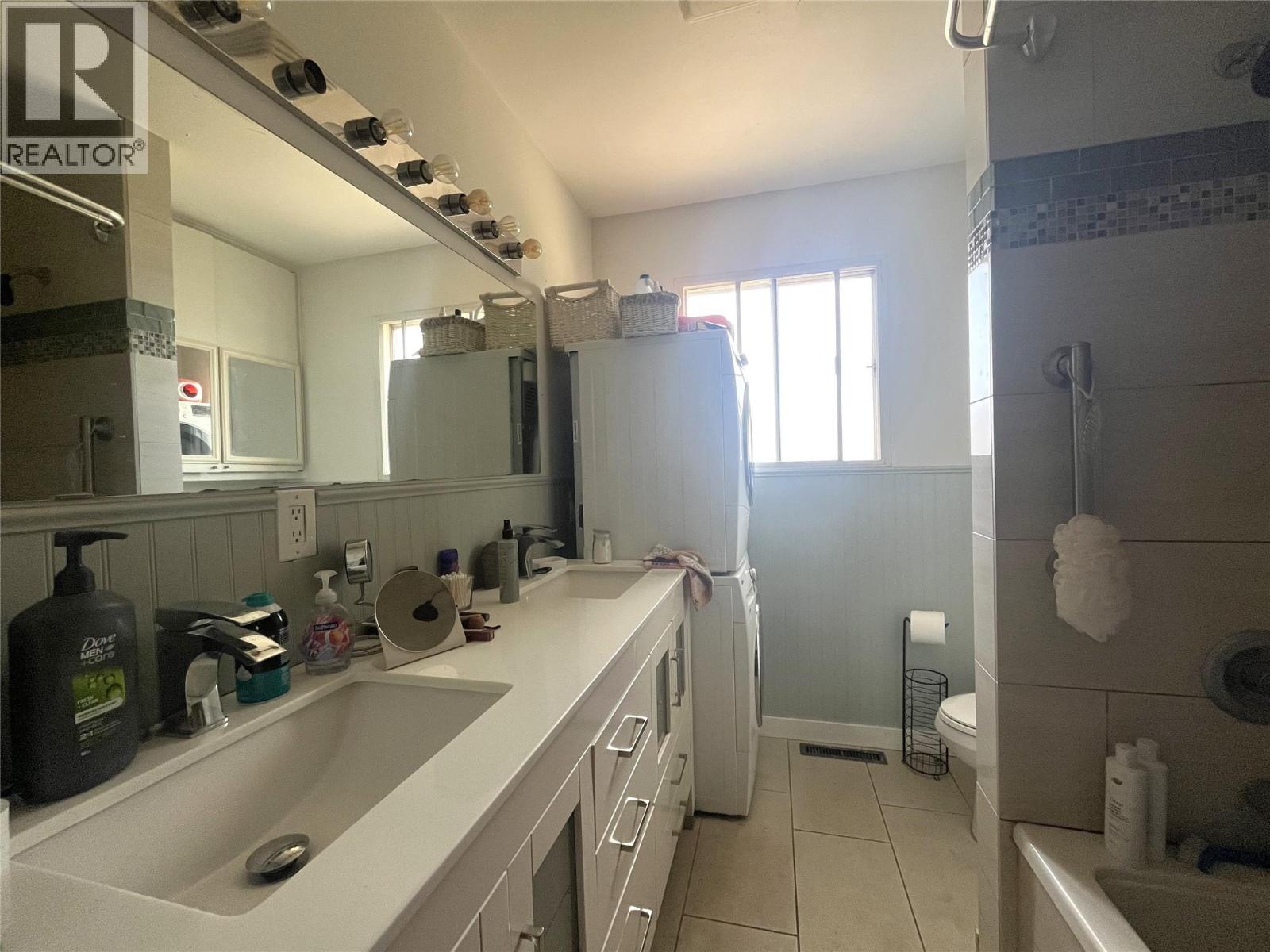 670 PATRICIA Avenue - 8