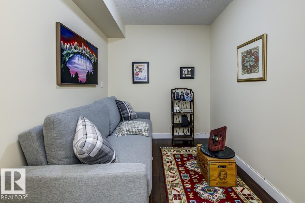 #100 7839 96 Street NW - 22