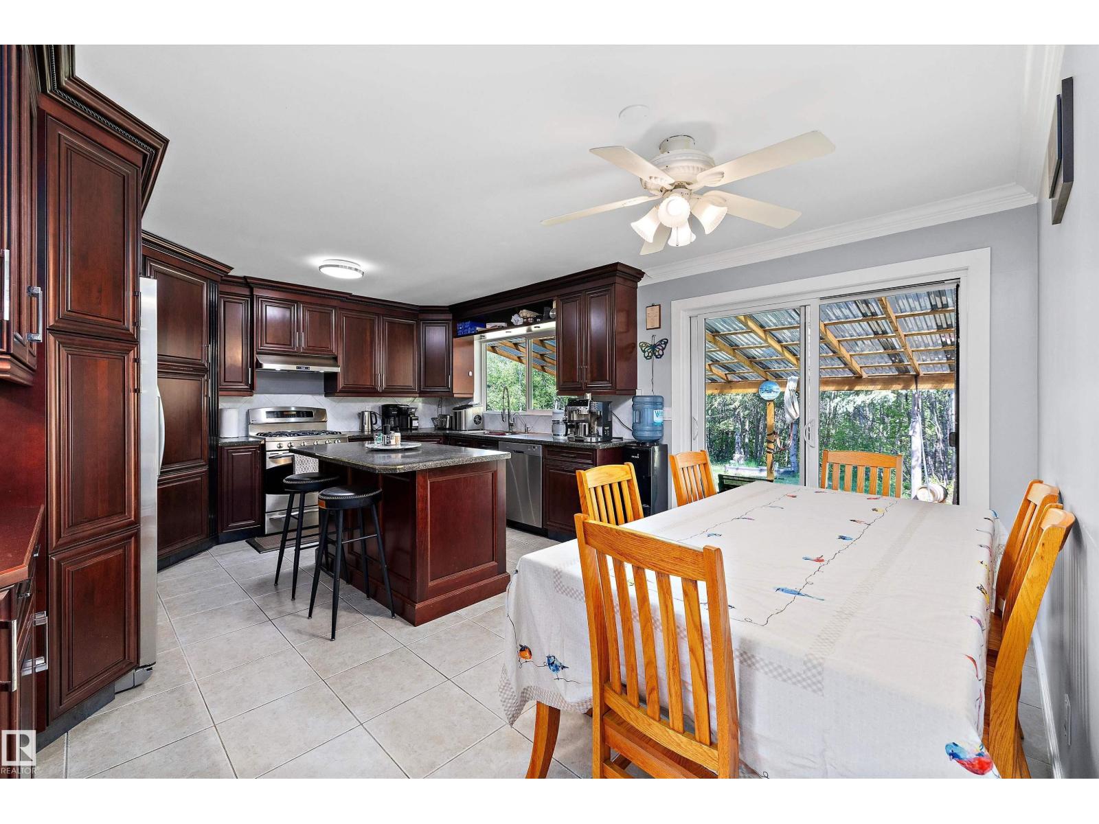 53257 RGE ROAD 211 - 15