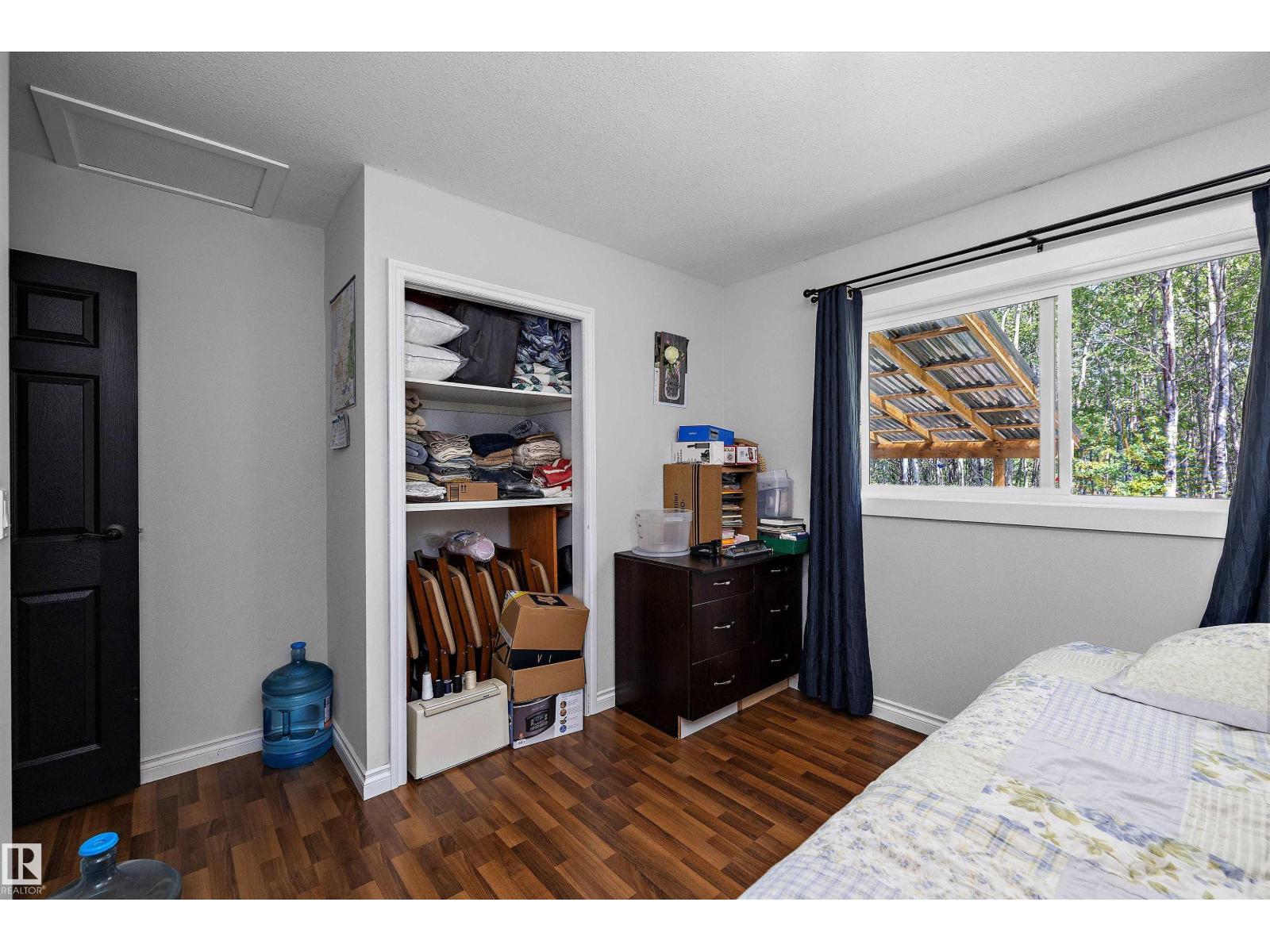 53257 RGE ROAD 211 - 18
