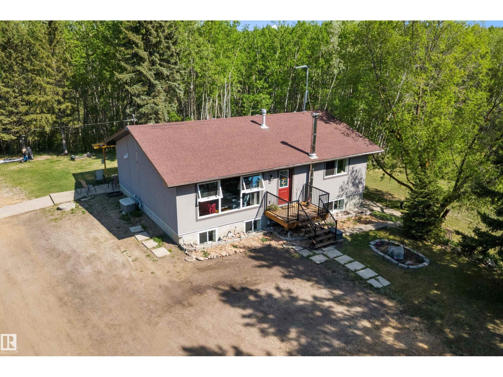 53257 RGE ROAD 211 - 4
