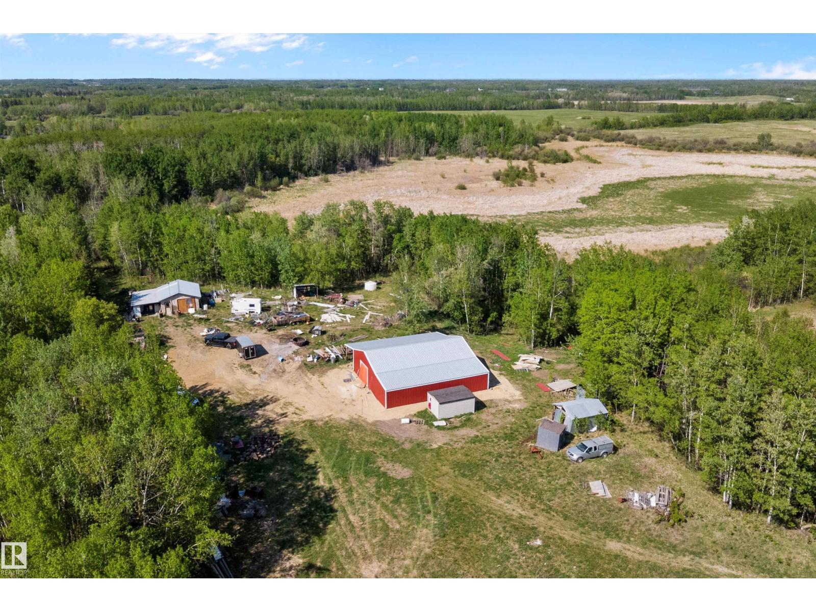 53257 RGE ROAD 211 - 57