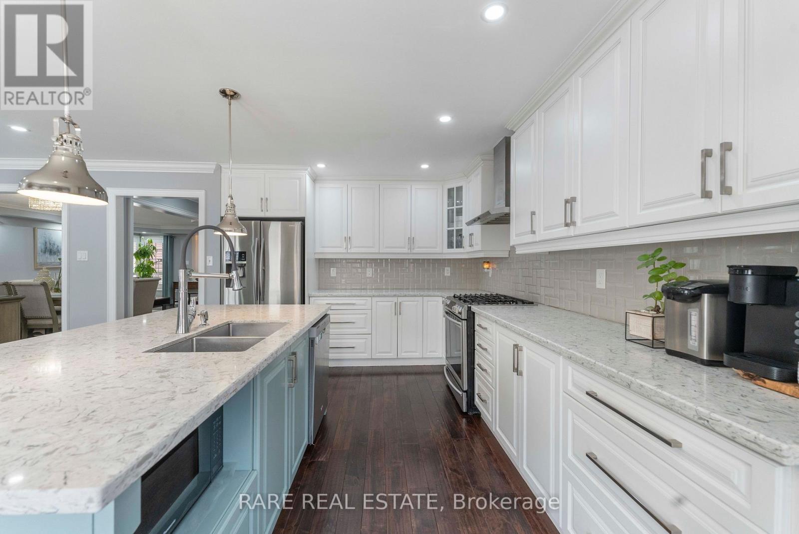 33 SOUTHBEND DRIVE - Image 3