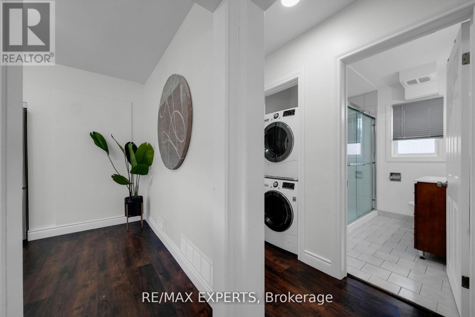 4 LARCHMERE AVENUE - 17