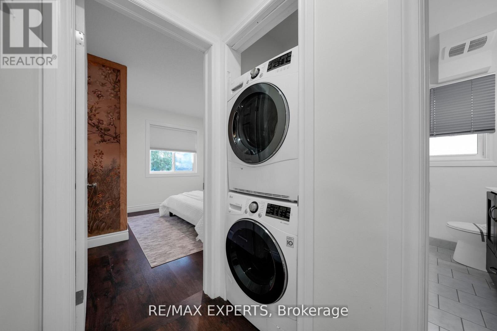 4 LARCHMERE AVENUE - 29