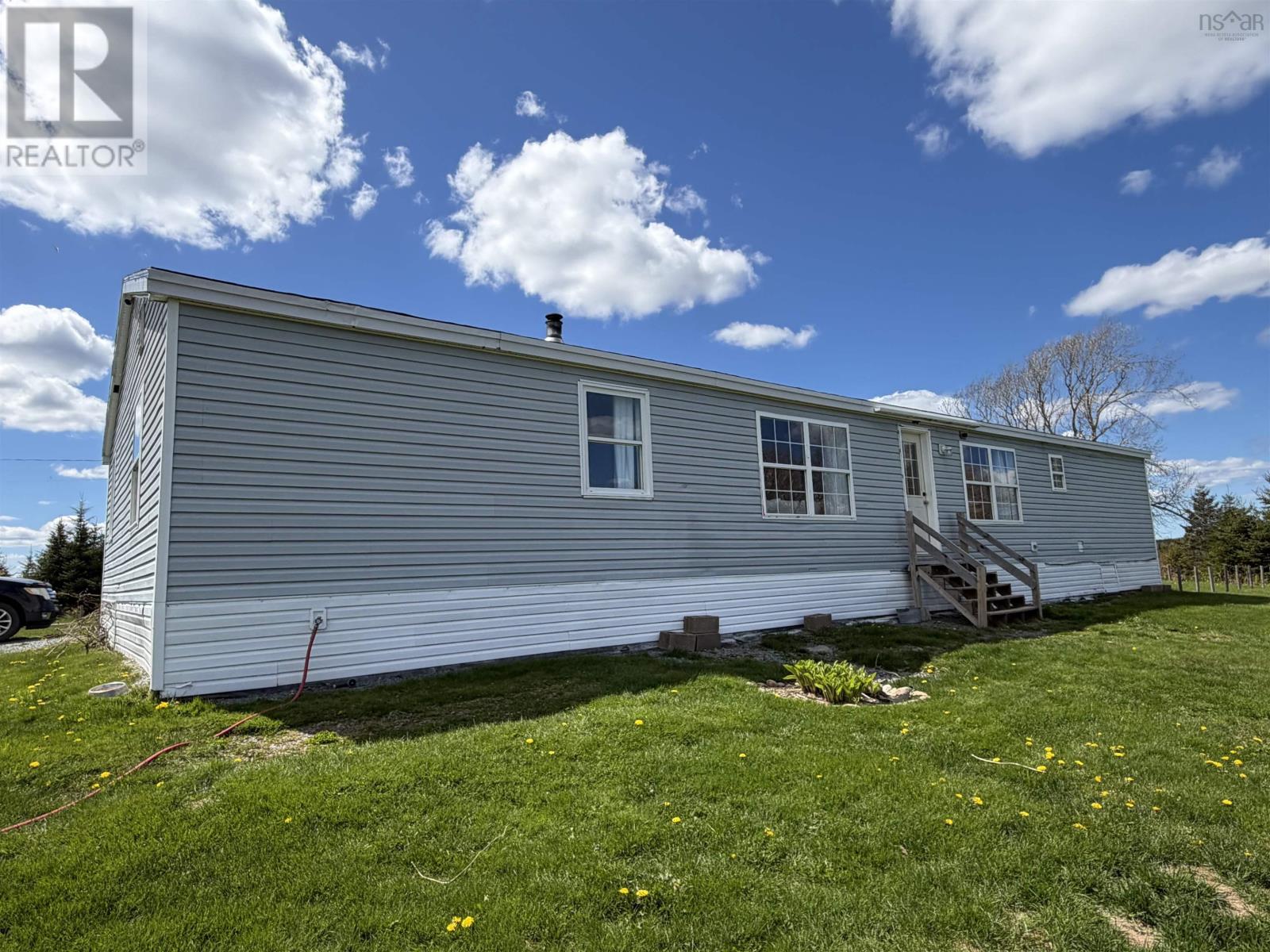 Property 2 of 49 of 101 Scrivens Road