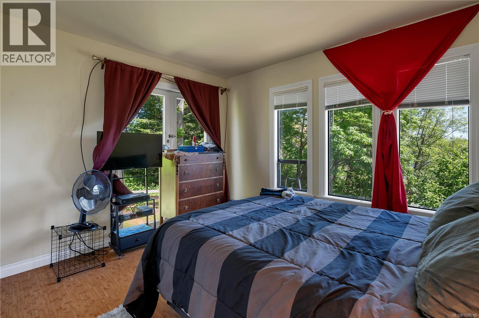 775 Endersby Rd - 47