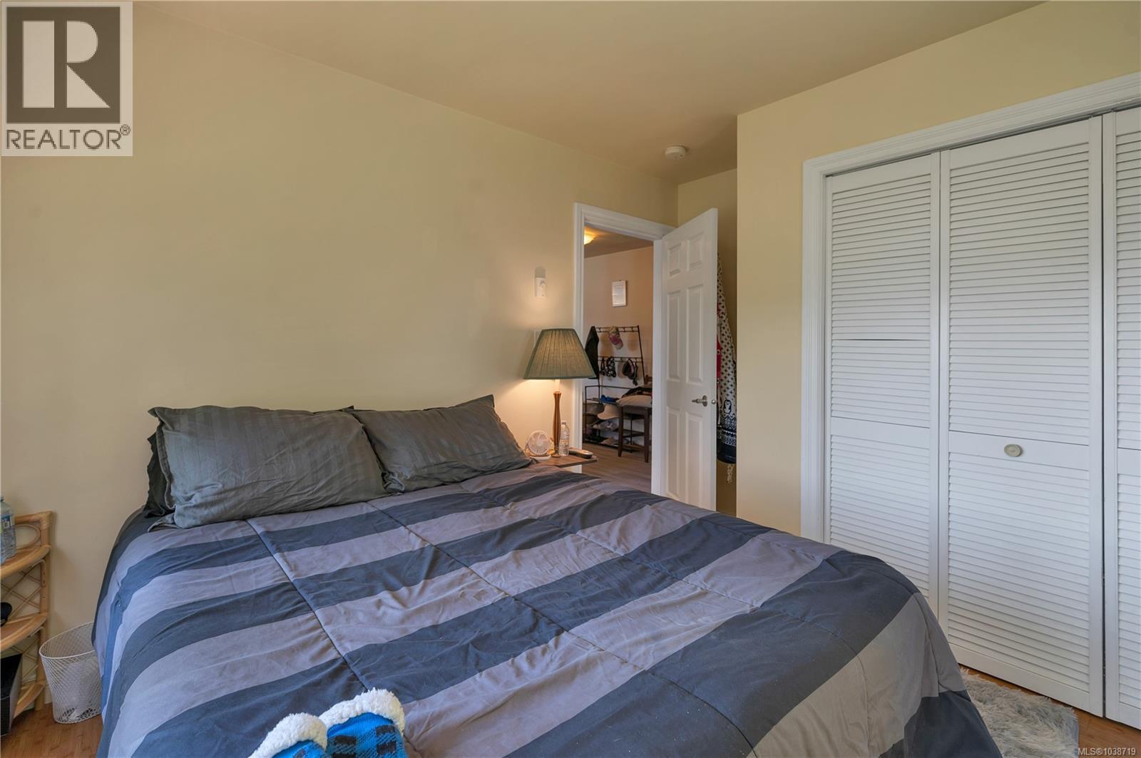 775 Endersby Rd - 48