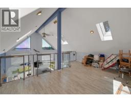 775 Endersby Rd, Quadra Island, BC V0P1H0 Photo 78