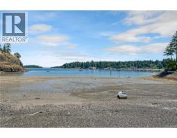 775 Endersby Rd, Quadra Island, BC V0P1H0 Photo 50