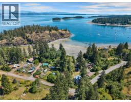 775 Endersby Rd, Quadra Island, BC V0P1H0 Photo 77