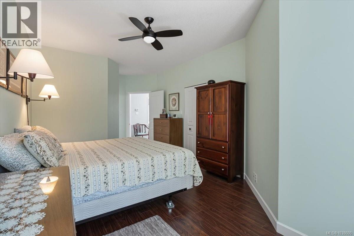 5857 Primrose Dr - 14