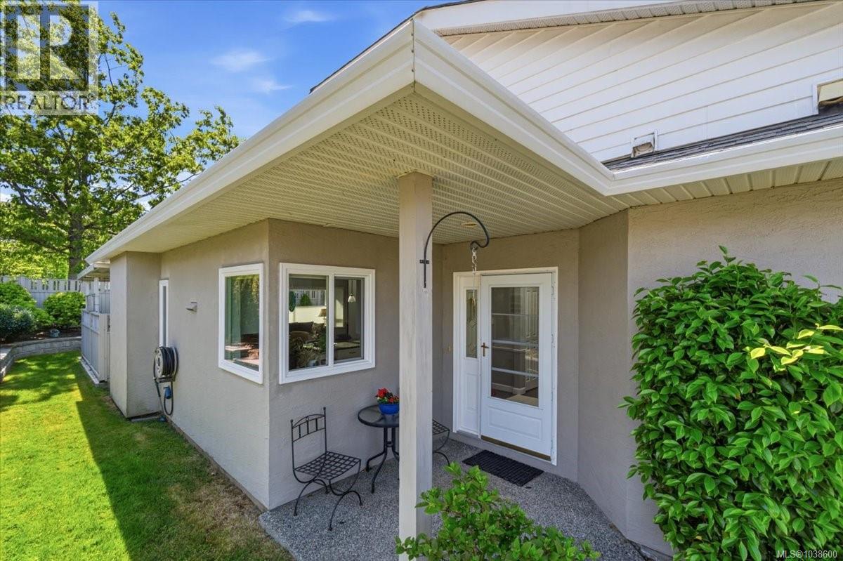 5857 Primrose Dr - 17