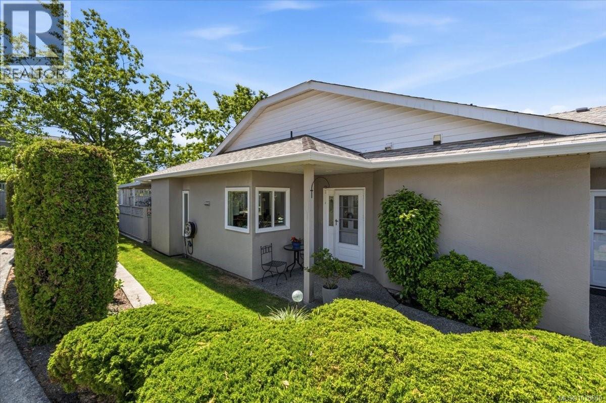 5857 Primrose Dr - Image 2