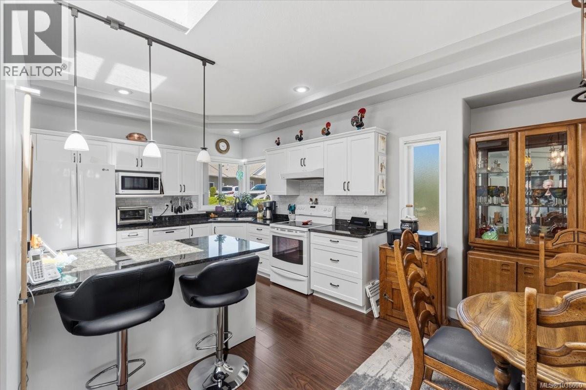 5857 Primrose Dr - 7