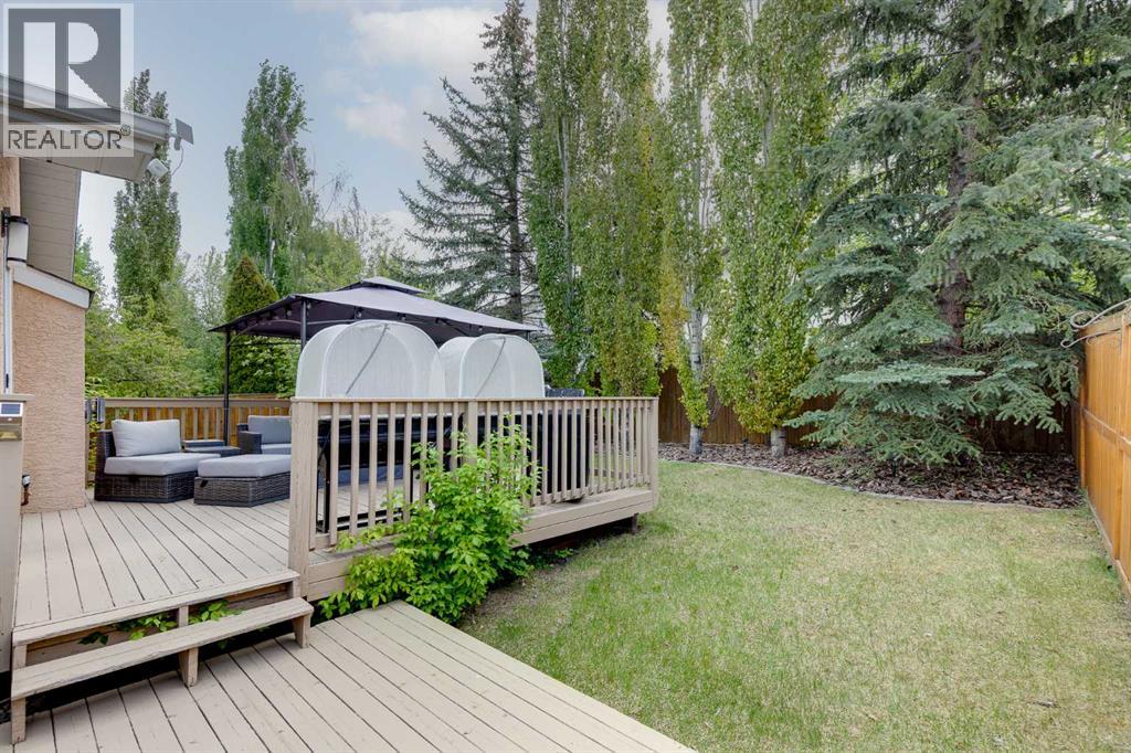 8 Mt Cascade Close SE - 36