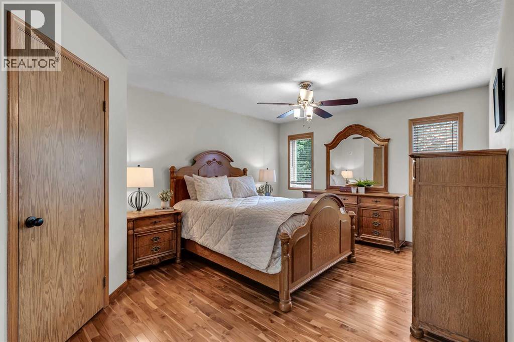 8 Mt Cascade Close SE - 13