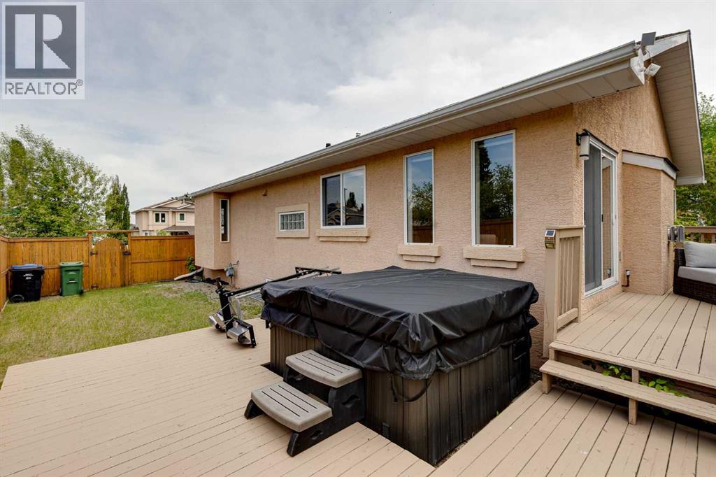 8 Mt Cascade Close SE - 34