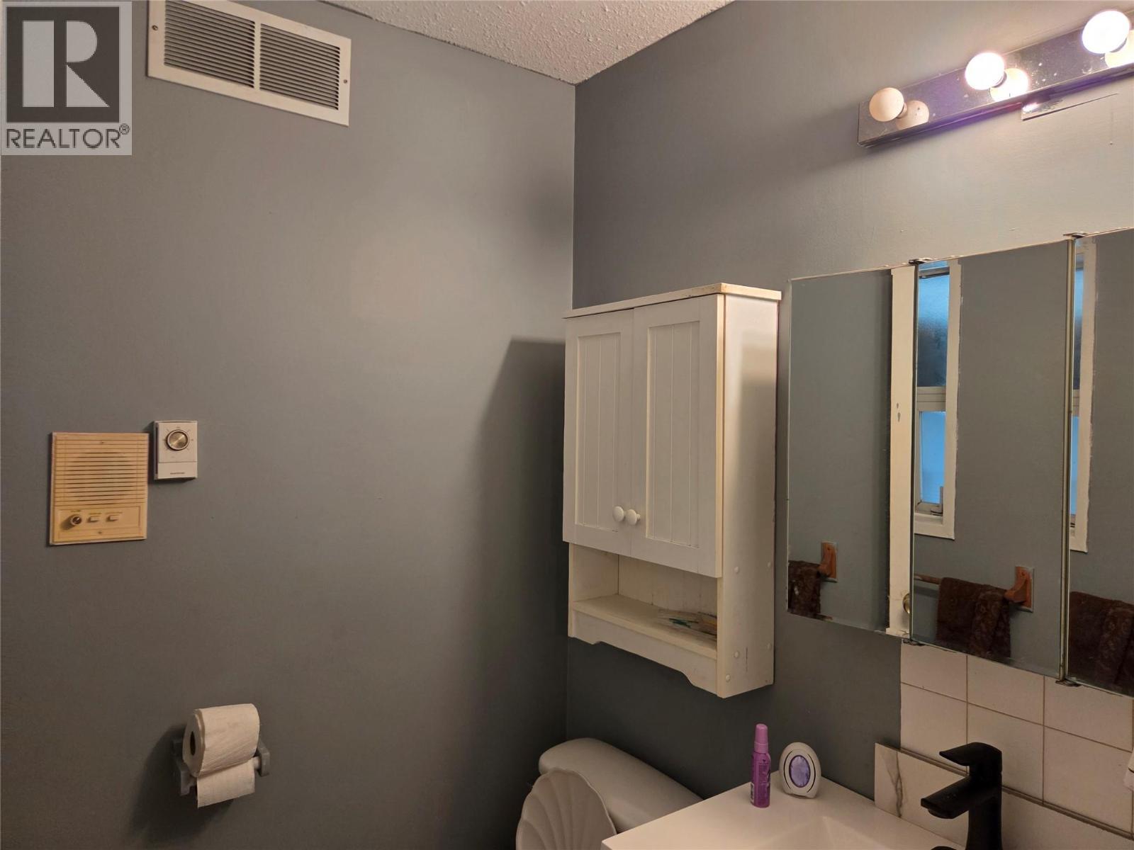 15341 Old Richter Pass Road, Osoyoos