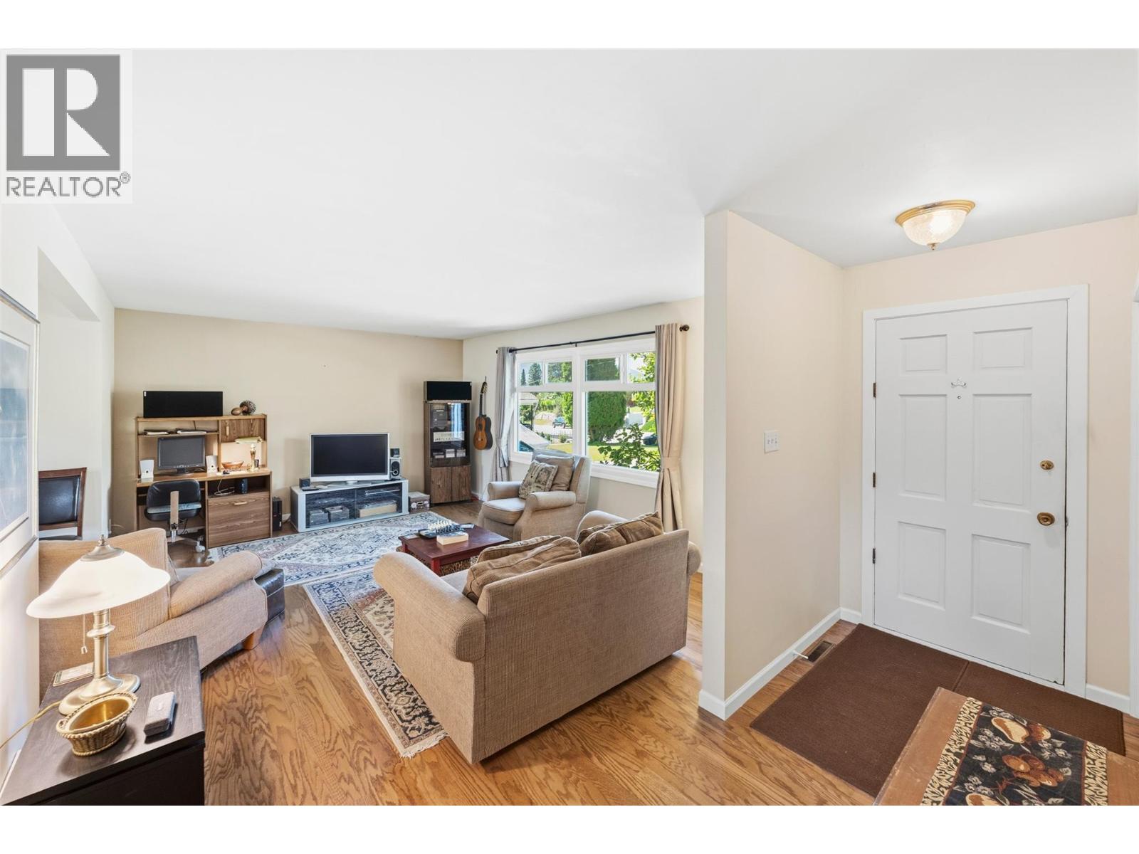 148 Woodlands Place, Penticton