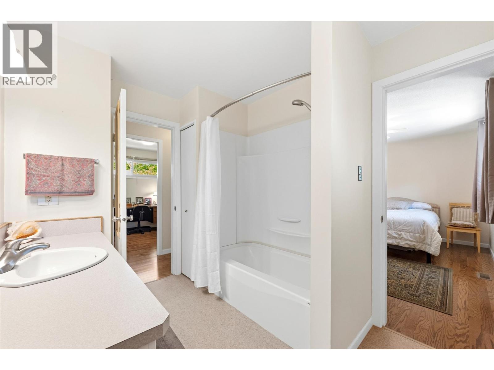 148 Woodlands Place, Penticton