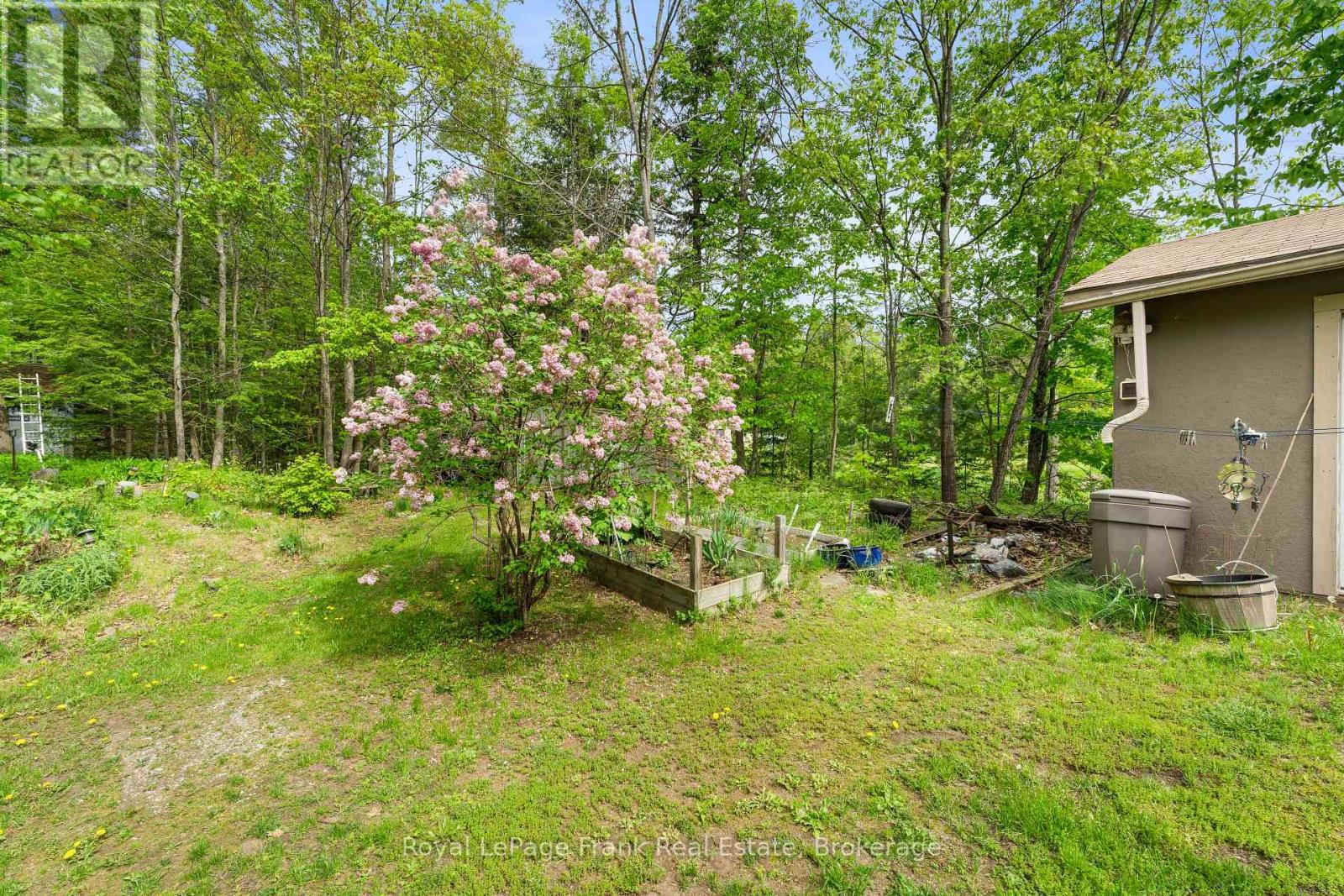 454 KENNEDY DRIVE - 18