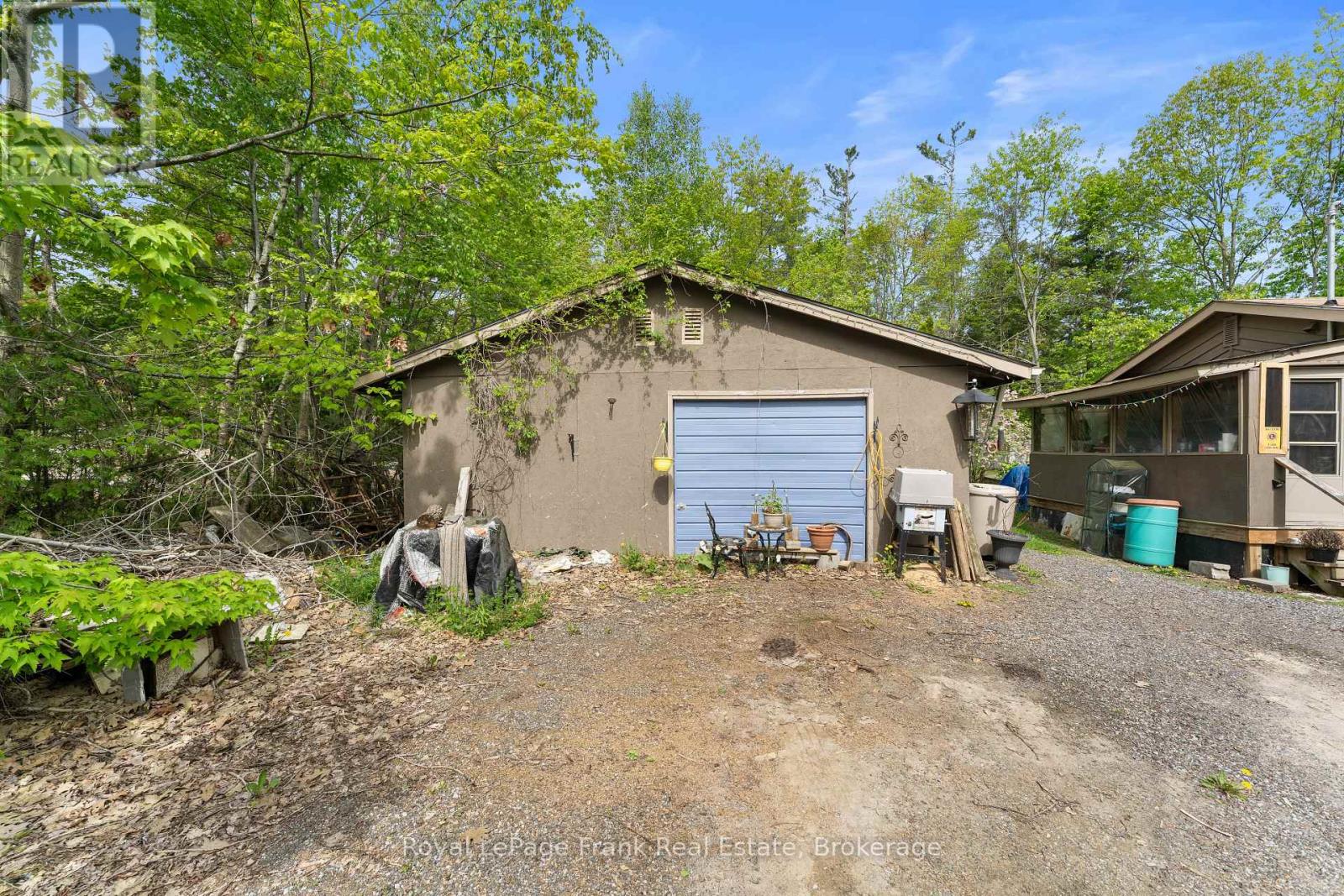 454 KENNEDY DRIVE - 7