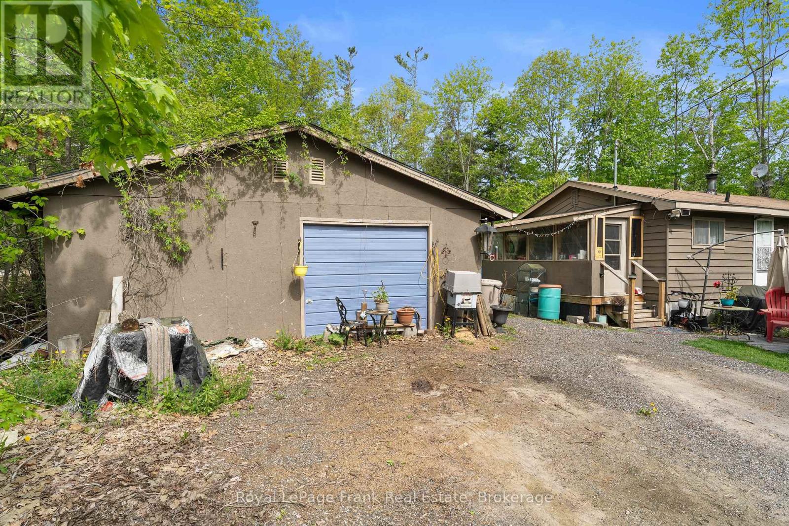 454 KENNEDY DRIVE - 8