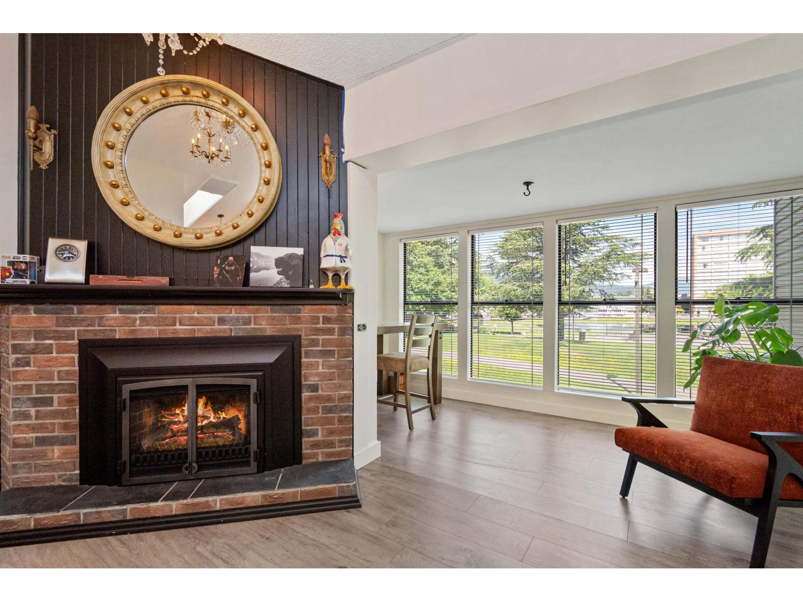 10 45915 CHEAM Avenue - main photo