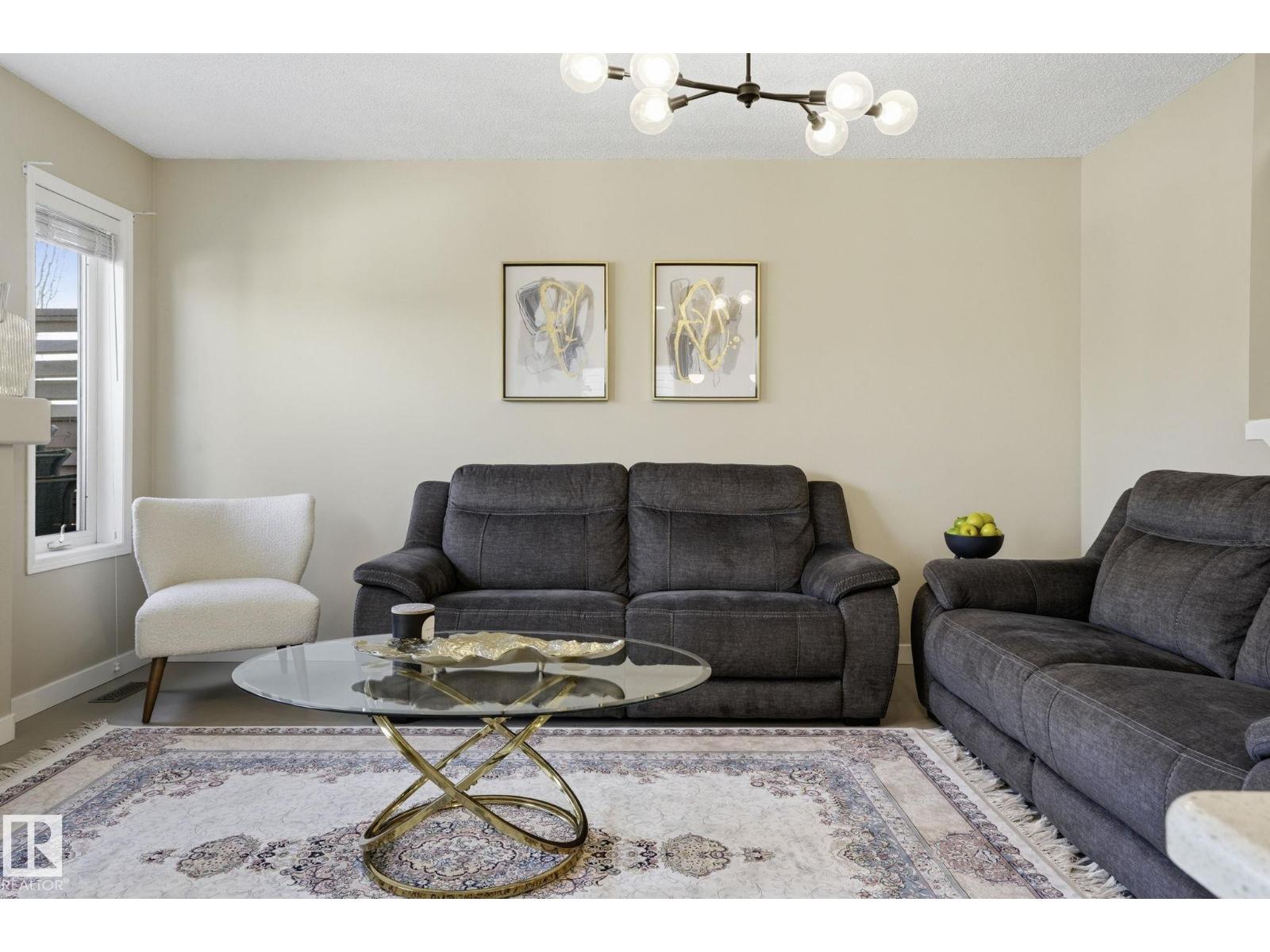 2049 TANNER WD NW NW - 15