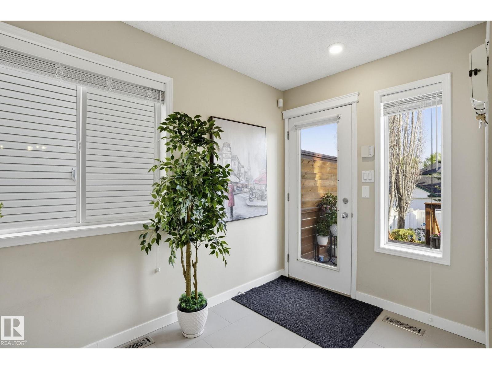 2049 TANNER WD NW NW - 12