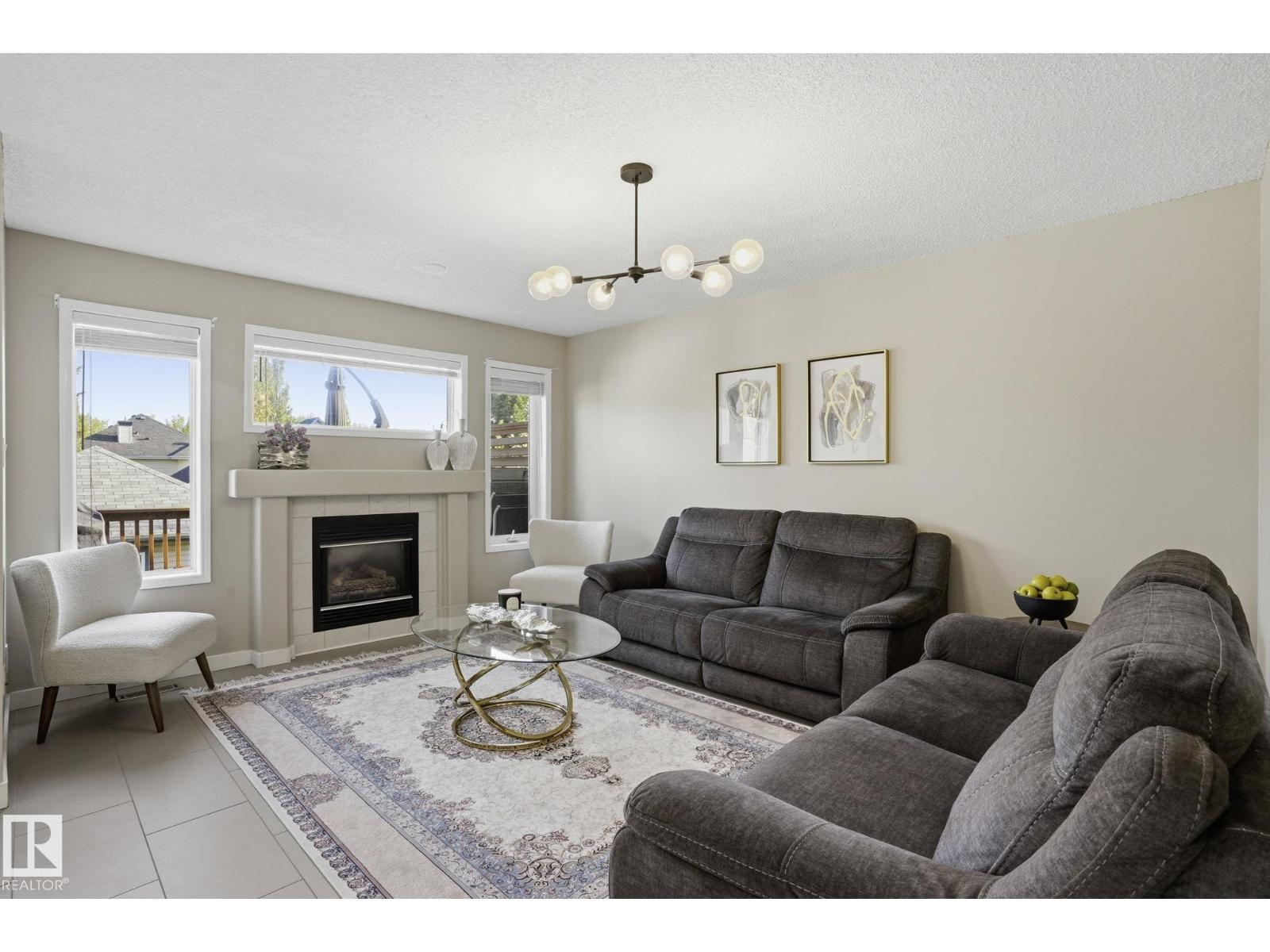 2049 TANNER WD NW NW - 14