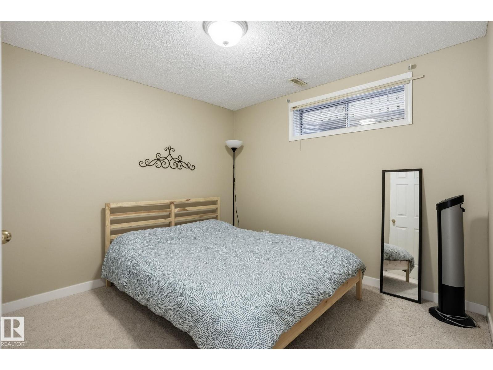 2049 TANNER WD NW NW - 24