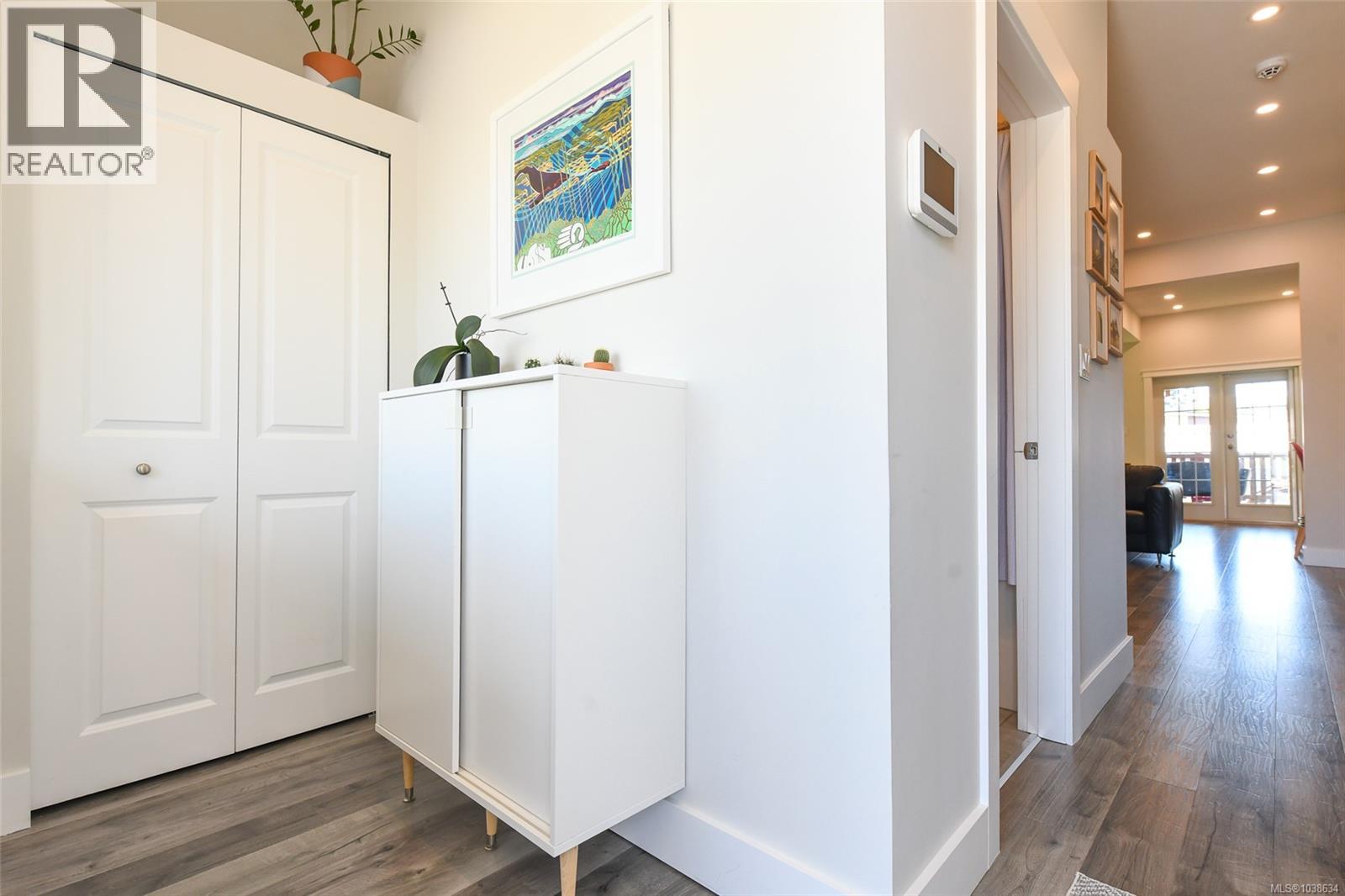 2753 Maryport Ave - 3