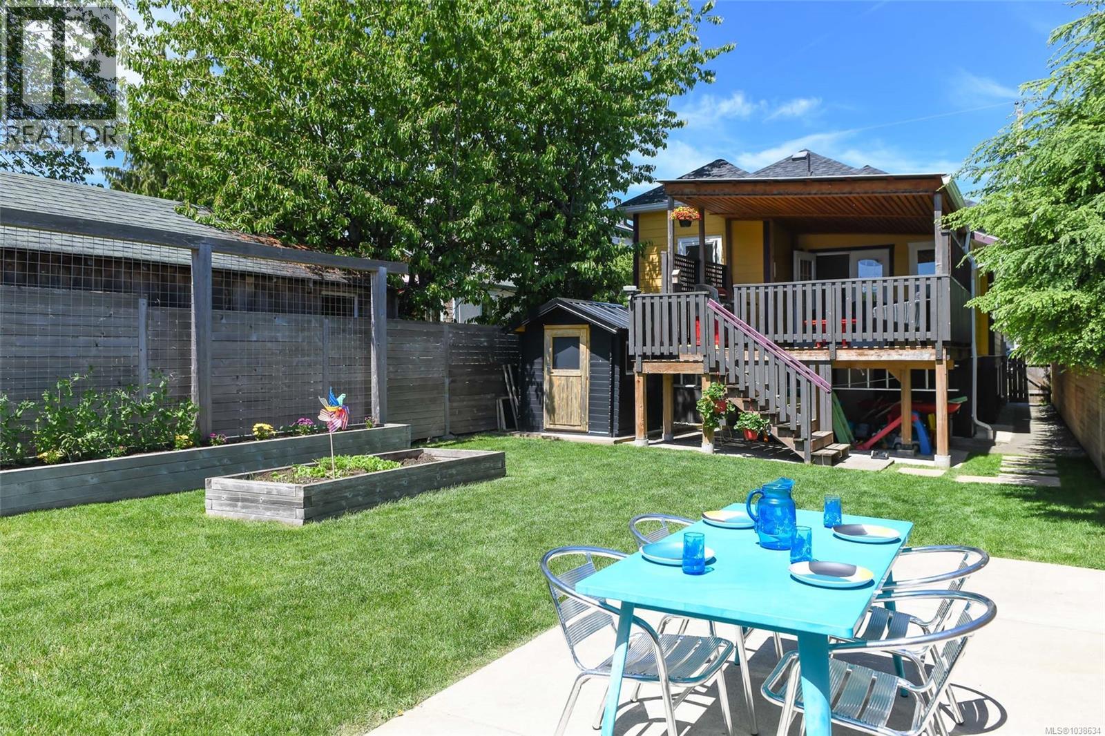 2753 Maryport Ave - 51