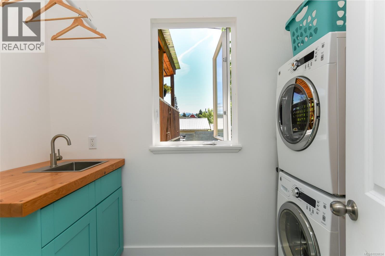 2753 Maryport Ave - 40