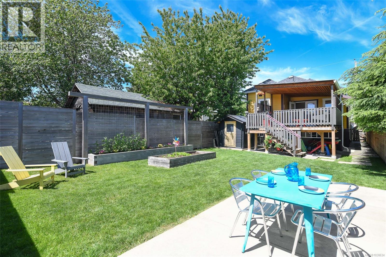 2753 Maryport Ave - 26