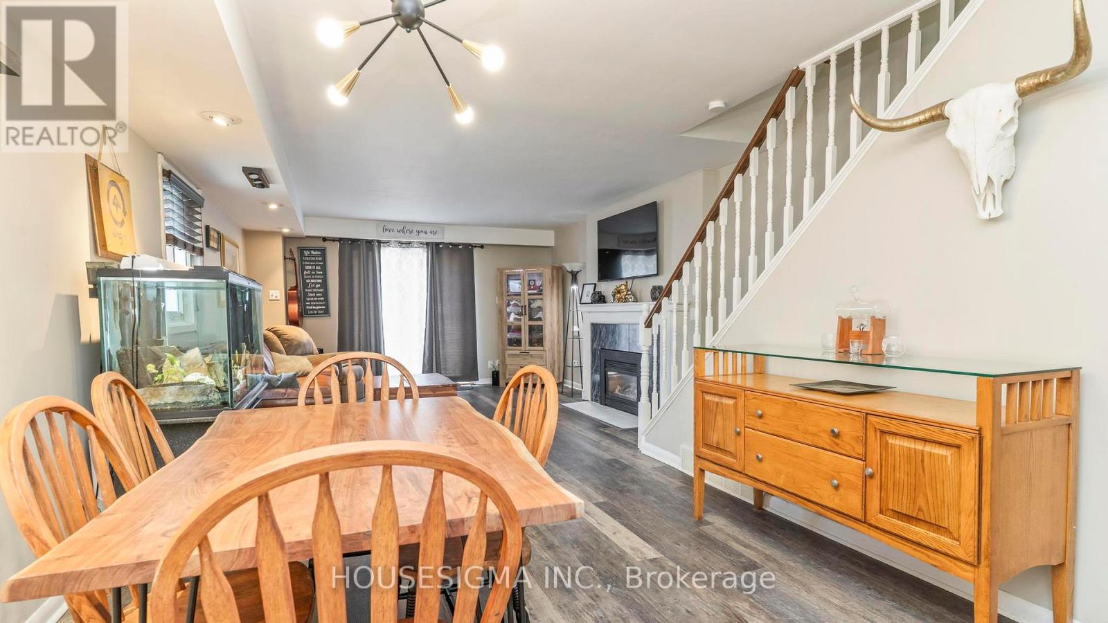 16 ARBOUR GLEN CRESCENT - 7