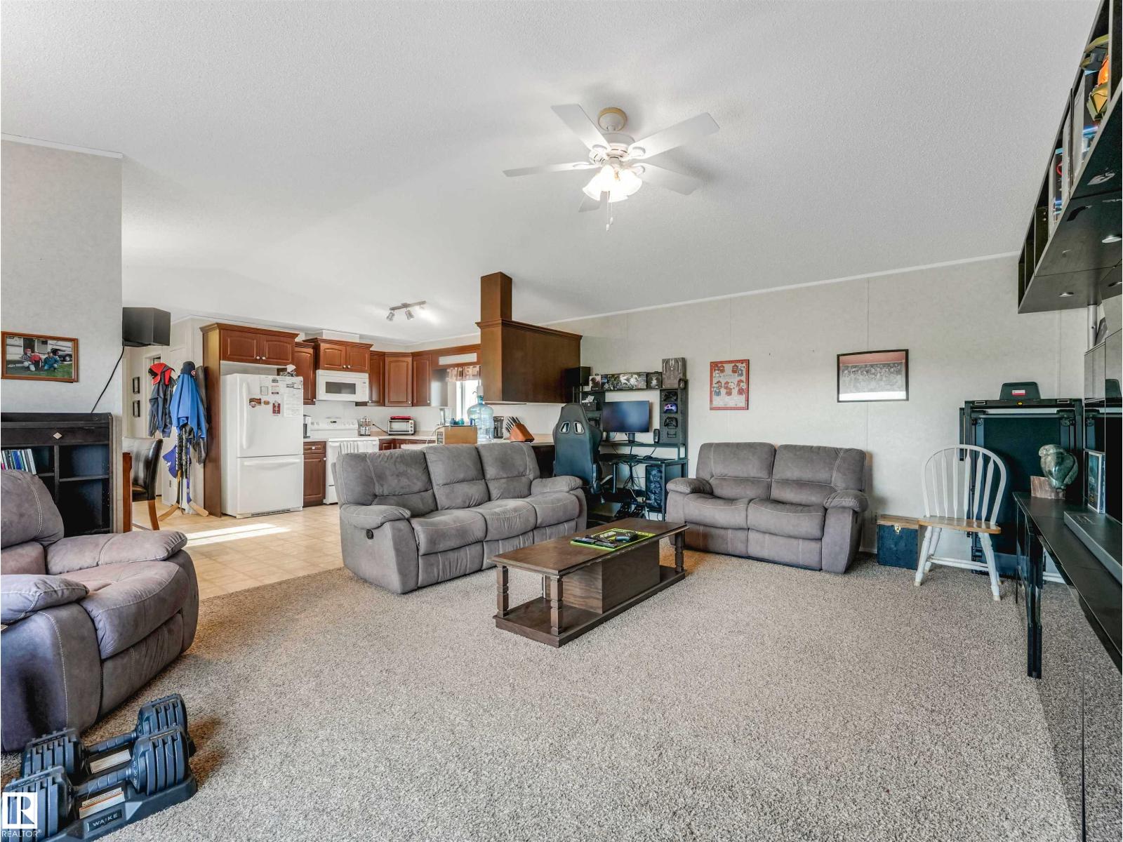 57016 RANGE ROAD 13 - 33