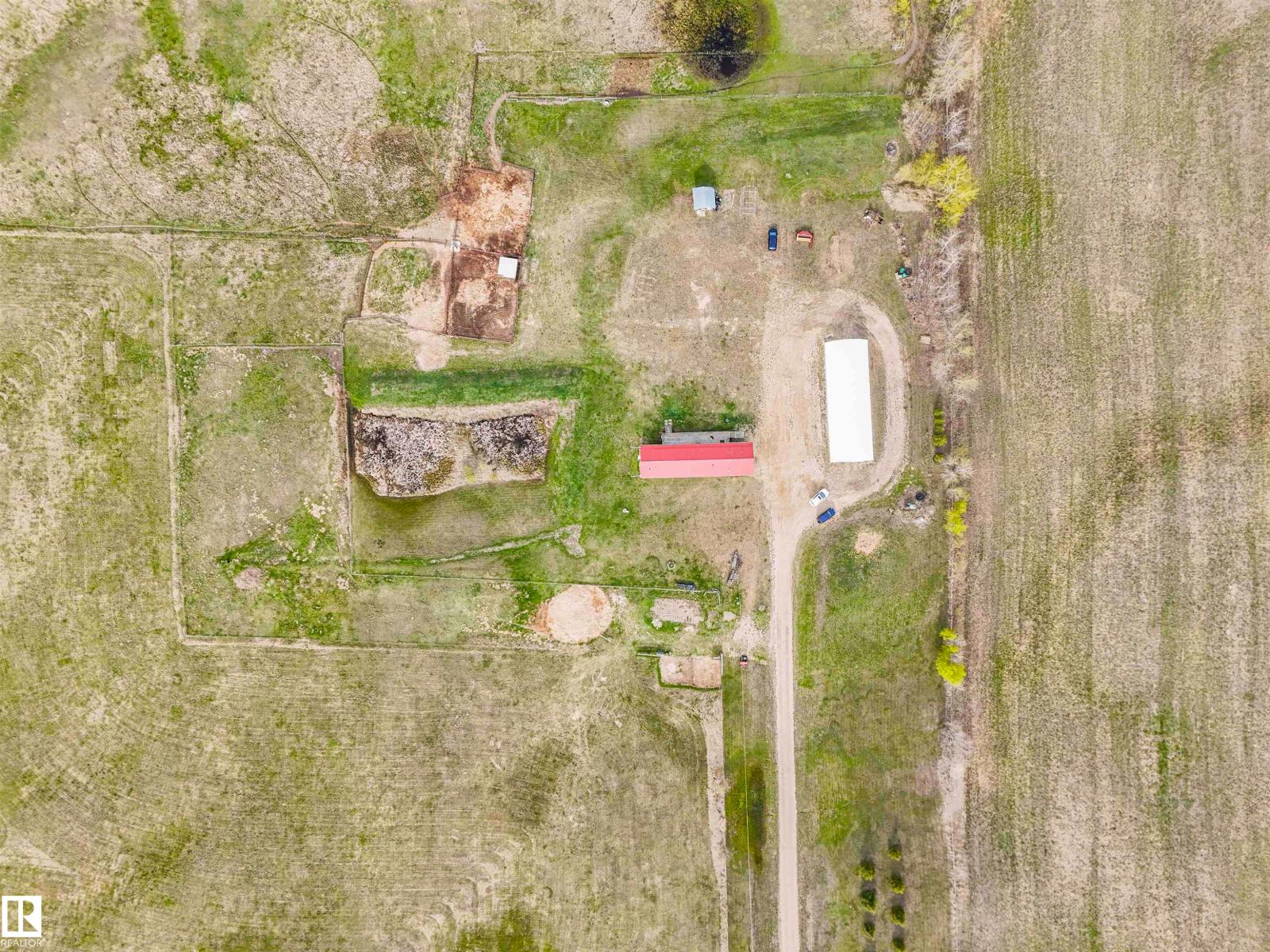 57016 RANGE ROAD 13 - 27