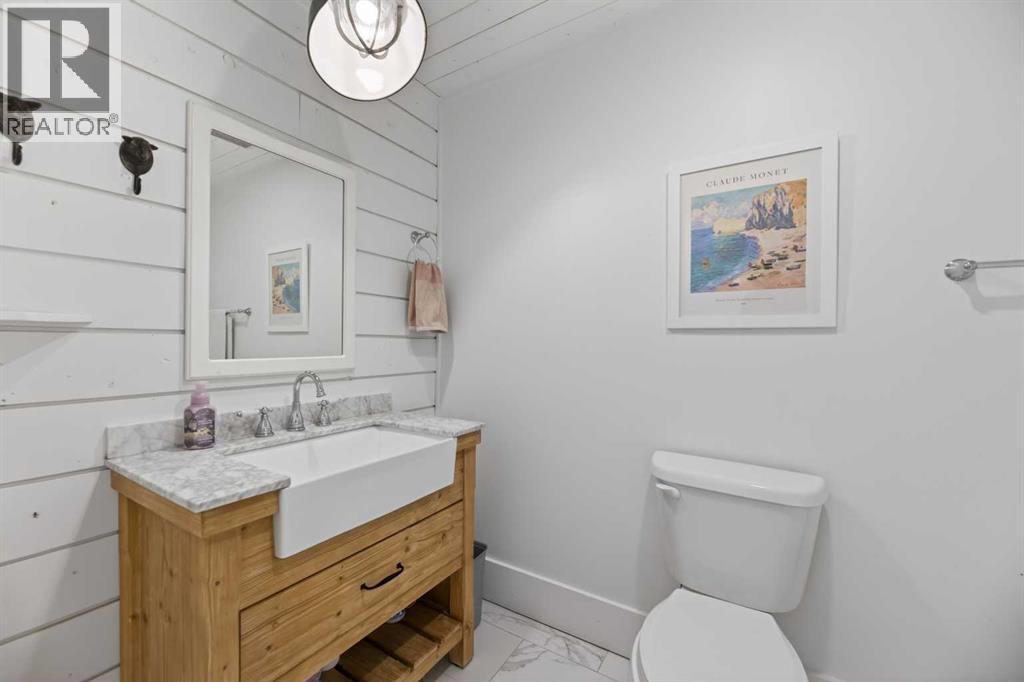 1012 2 Street NE — photo 19