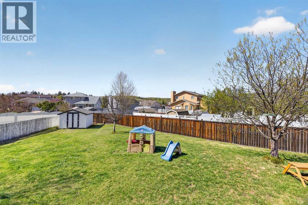 1012 2 Street NE — photo 41